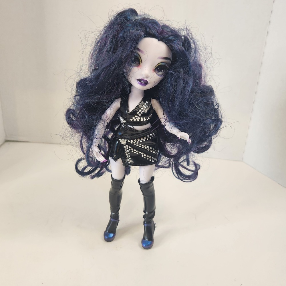 Shadow High Naomi Storm Doll Special Edition Twins Black Outfit Incomplete OOB